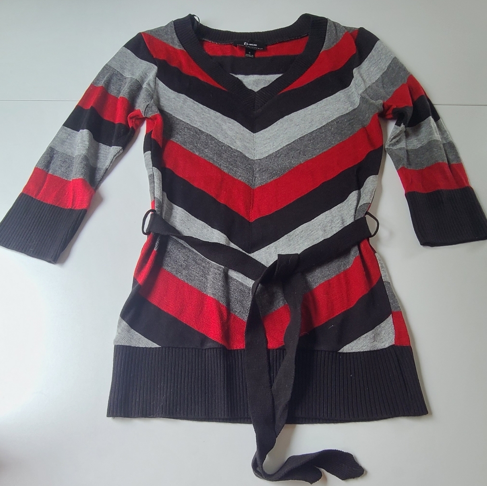 Byer California Red and Black Knit Top